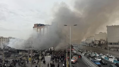 Tahran’daki çarşı alevlere teslim oldu