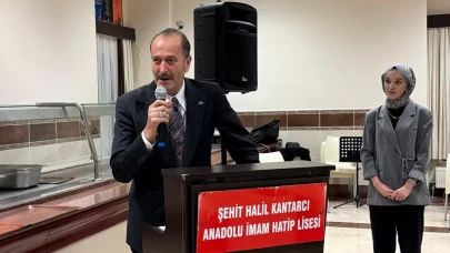 MHP'li Osmanağaoğlu: Dünya çok boyutlu bir çekim mekanizmasının pençesinde