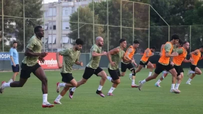 Beşiktaş, Alanyaspor mesaisine başladı