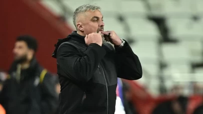 Thomas Reis’ten Antalyaspor maçı sonrası sert sözler