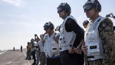 Umman’da "Dolaylı" diplomasi, gemide "Doğrudan" mesaj: Kushner ve Witkoff USS Abraham Lincoln’de!