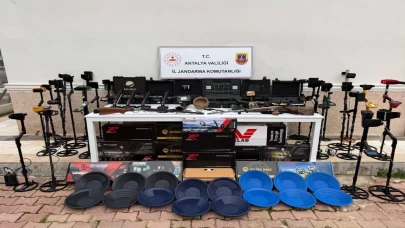 Jandarmadan tarihi eser operasyonu: Milyonluk çok sayıda dedektör ele geçirildi