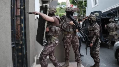 Ankara'da DEAŞ ve FETÖ'ye ağır darbe: 10 gözaltı