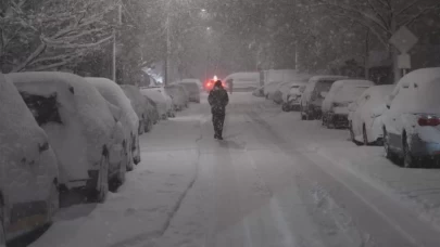 New York’ta 'son 10 yılın en büyük' kar alarmı!