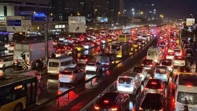 İstanbul’da okullar açıldı