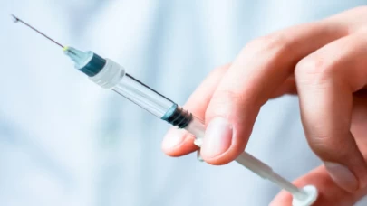 Kalçadaki iğne yeri neden taş gibi olur?