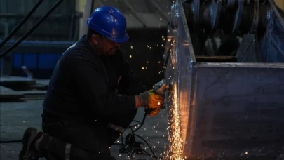 Ücretli çalışan sayısı 15,7 milyonu aştı