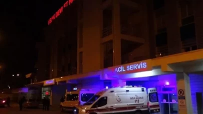 Uşak'ta komşu ziyafeti hastanede bitti: 7’si çocuk 11 kişi zehirlendi