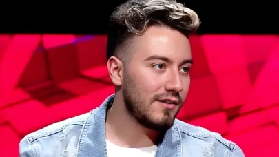 Enes Batur havalimanında gözaltına alındı: İşte dev operasyonun detayları