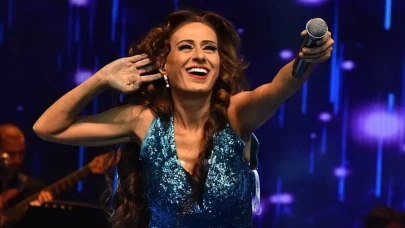 Yıldız Tilbe’den korkutan haber! Hastaneye kaldırıldı