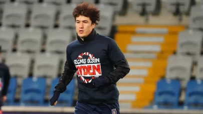 Başakşehir’den Deniz Türüç’ün oğluna anlamlı destek