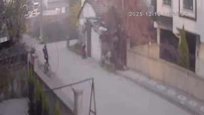 Bebek arabasındaki altınlara göz dikti! İnegöl’de milyonluk hırsızlık kamerada