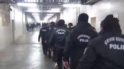 FETÖ operasyonunda 94 zanlı Çağlayan Adliyesi'nde