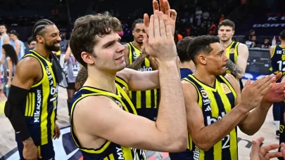 Fenerbahçe, EuroLeague'de Partizan'ı konuk ediyor