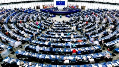 Avrupa'da 'hızlı iltica' dönemi: Güvenli ülke listesi onaylandı