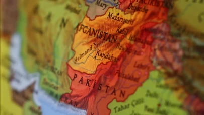 Durand Hattı’nda savaş çanları: Afganistan ve Pakistan sınırda birbirine girdi