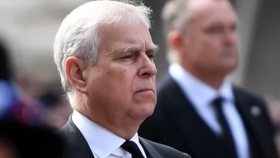 Kraliyet’te ‘Andrew’ depremi: Taht sırasından tamamen çıkaralacağı iddia edildi