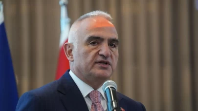 Bakan Ersoy'dan "Kütüphane Haftası" mesajı