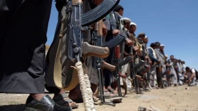 Elimiz tetikte, askeri müdahaleye hazırız!