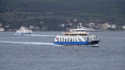 Gökçeada ve Bozcaada feribot seferlerinin tamamı iptal edildi