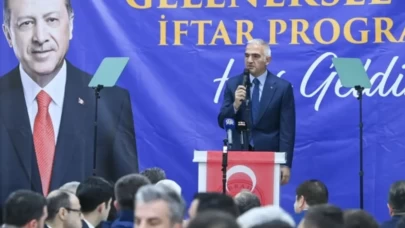 Bakan Ersoy İbradı’da hemşehrileriyle iftar sofrasında buluştu