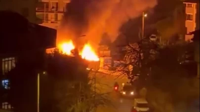 Üsküdar'da korkutan yangın!
