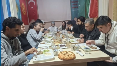 Türk Dünyası öğrencileri iftar sofrasında buluştu!
