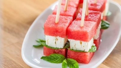 Karpuz ve peyniri birlikte yemenin vücudunuza 4 muazzam etkisi!