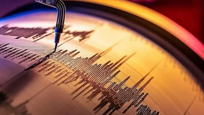 Denizli'de 5.1 büyüklüğünde deprem! Sarsıntı çevre illerden hissedildi