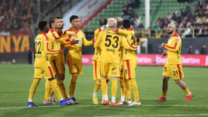 Galatasaray, kupada rotasyonlu kadrosuyla dikkat çekti