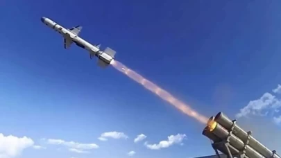 Dünya bu füzeyi konuşuyor! İran'ın Fettah Hipersonik füzesi ile vurması sadece saniyeler sürüyor