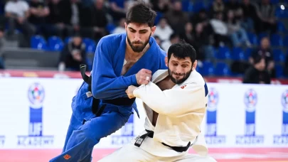 Vedat Albayrak Tiflis’te şampiyon oldu