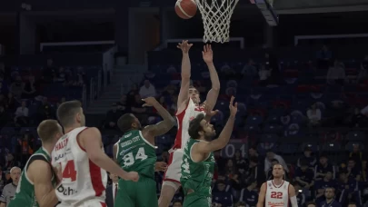 Bahçeşehir Koleji farklı kazandı