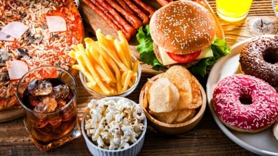 Beyninize her gün zarar veren 8 alışkanlık!