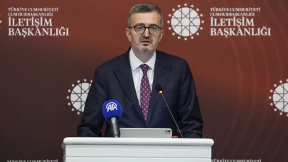 İletişim Başkanı Duran basın mensuplarıyla iftar yaptı