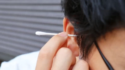 Kulak kiri parkinson hastalığının ilk habercisi mi?