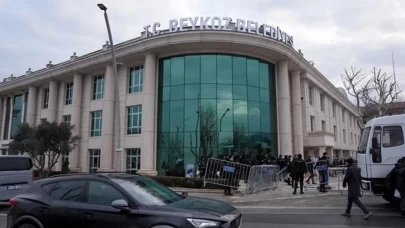 CHP’li Beykoz Meclis Üyesi Esengül Yılmaz Gül partisinden istifa etti