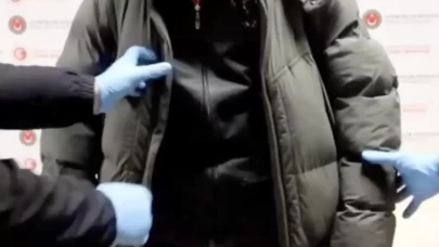 Kapıkule'de yolcu montundan yasaklı madde çıktı