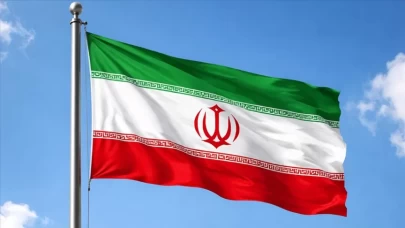 İran'da 'Vatan Savunucuları' kampanyası!