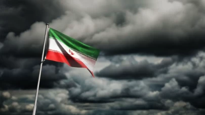 Tahran’ın Kuzey ve Güney bölgeleri ağır bombardıman altında