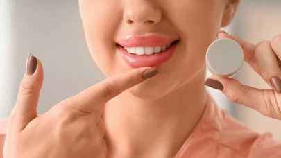 3 adımda kusursuz dudak bakımı