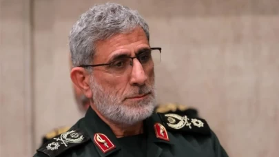 Nerede suikast olsa yara almadan kurtuldu! Hamaney'in öldürüldüğü toplantıdan erken ayrılmıştı! İşte İran'da tartışılan o isim