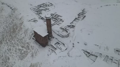 UNESCO Dünya Mirası Ani Ören Yeri'nde ziyaretçi akını: 2025 yılında 156 bin 625 turist ziyaret etti