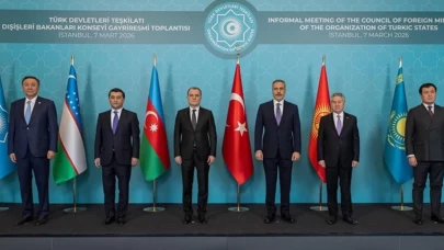 Dışişleri Bakanı Hakan Fidan, TDT Gayriresmi Toplantısı’nda mevkidaşlarını İstanbul’da ağırladı