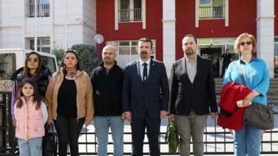Lisede Atatürk’e hakaret iddiası: Felsefe öğretmeni gözaltına alındı