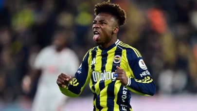 Fenerbahçe, Kadıköy'de 90+5'te geri döndü