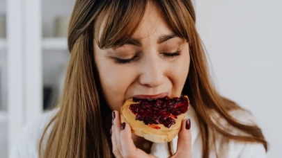 Unutarak yemek içmek orucu bozar mı?