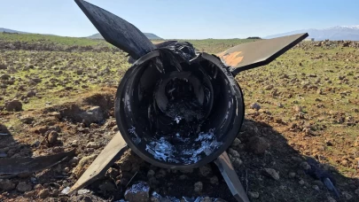 İran’ın füzelerinin parçaları Suriye’ye düştü!