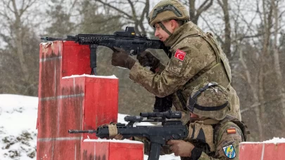 MSB'den İspanya paylaşımı: 'Dostluk kazanır'