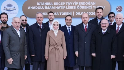 Bakan Göktaş ve Bakan Kacır İstanbul’da öğrenci yurdunun temelini attı